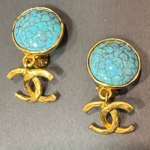 Chanel Vintage Rare Gold Plated and Turquoise Earrings - Picture 1 of 2
